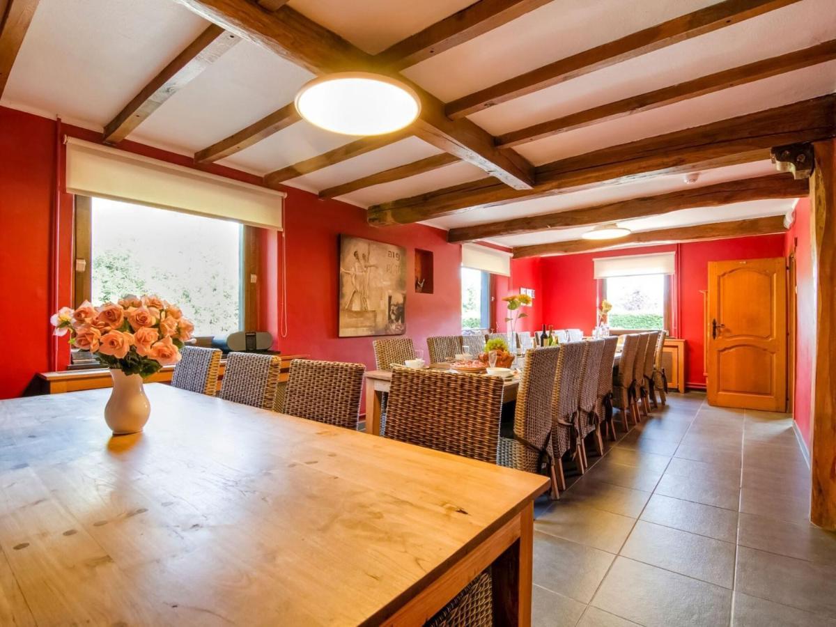 Spacious Holiday Home in Malmedy near Nature Parc High Venn Exterior foto